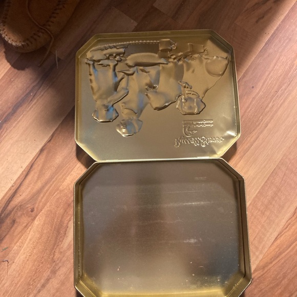 Ducks unlimited Russell stover chocolate tins - Picture 5 of 10